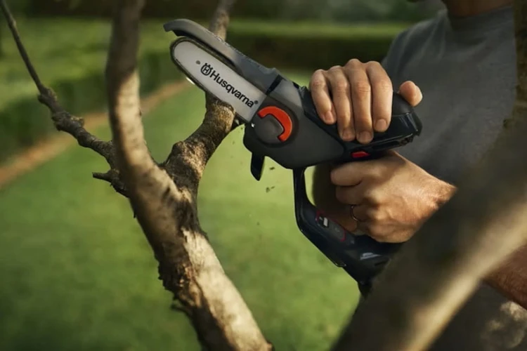 Husqvarna P5-P4